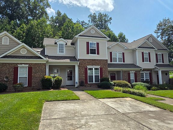 2nd image of 5982 Fox Ridge Ln