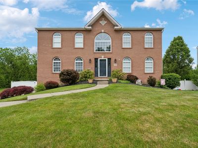 829 Emerald Dr, New Kensington, PA, 15068