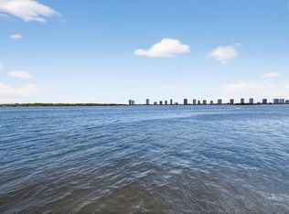 Paradise Harbour, North Palm Beach, FL 33408