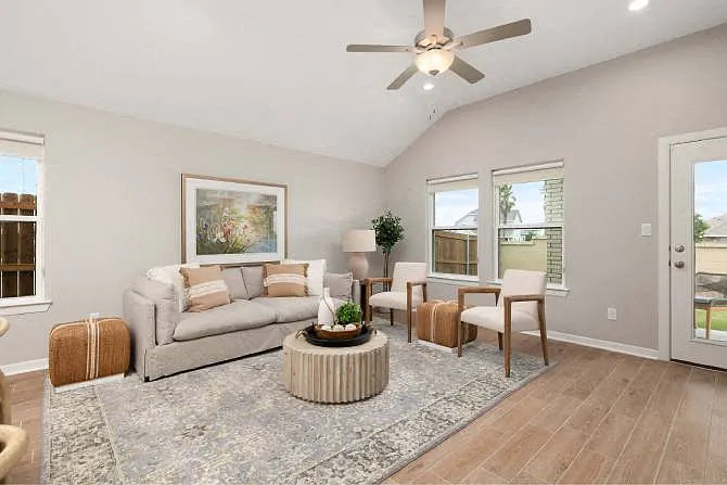 6013 Sasha Court — Photo 4