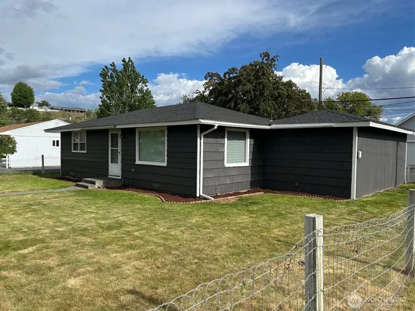 261 Pioneer Avenue SE, Ephrata, WA 98823