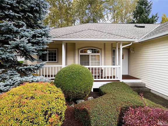 4th image of 10401 139th Street Ct E