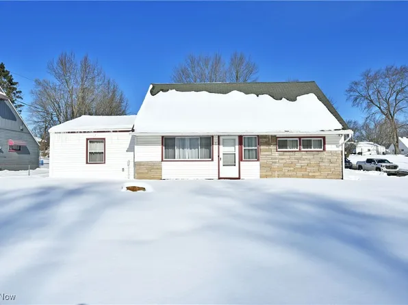 4202 Burkey Rd, Youngstown, OH 44515