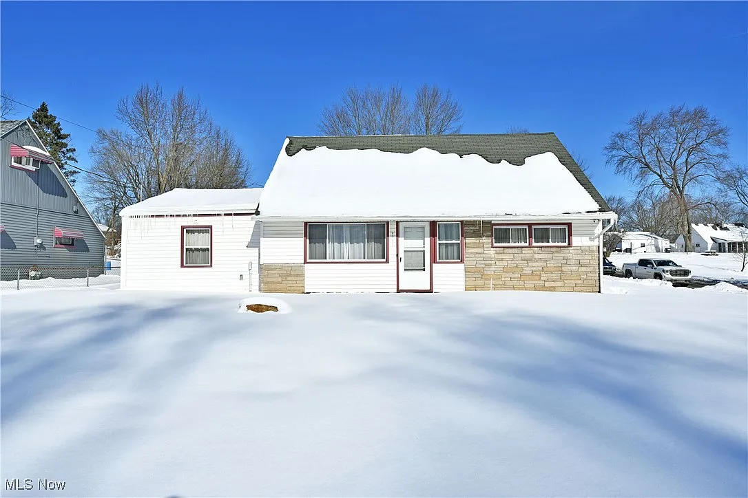 4202 Burkey Rd photo 1