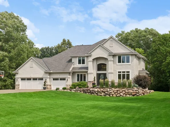 2260 Fieldstone Pl, Maple Plain, MN 55359