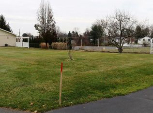 25 Aspen Rd, Latham, NY 12110