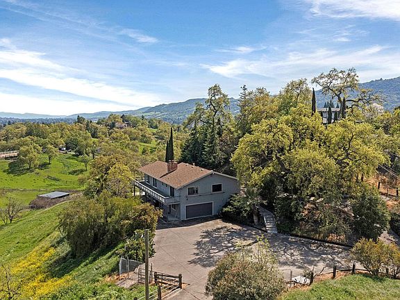 3rd image of 855A El Pintado Rd