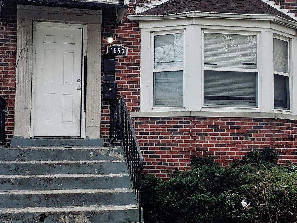 1st image of 7653 S Dobson Ave #1