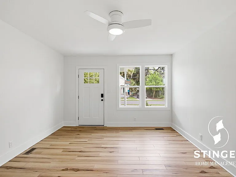 928 9th St #926 — Photo 4