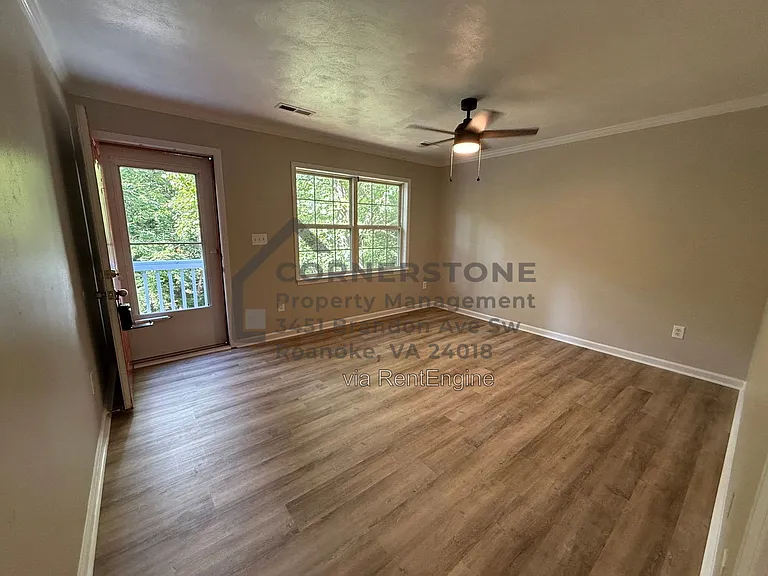 1662 McCauley Ave — Photo 8