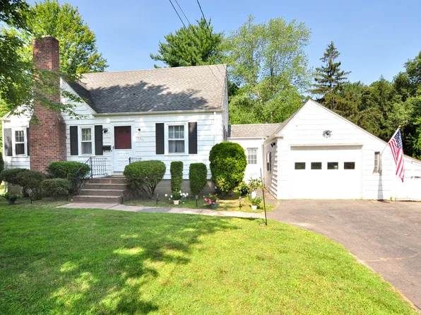 1111 Matianuck Avenue, Windsor, CT 06095