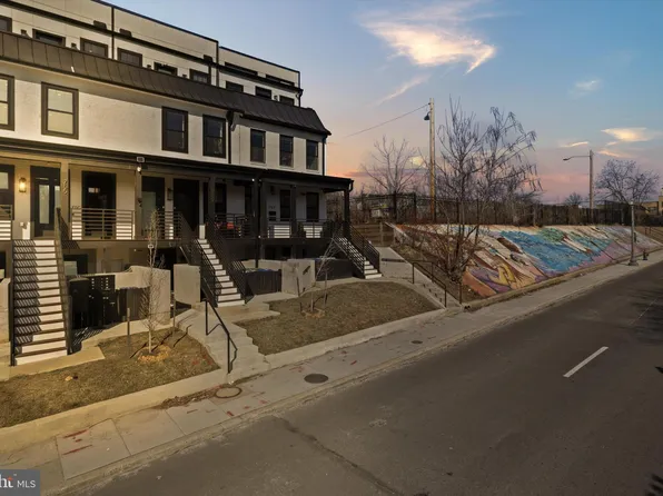 755 Columbia Rd NW #2, Washington, DC 20001