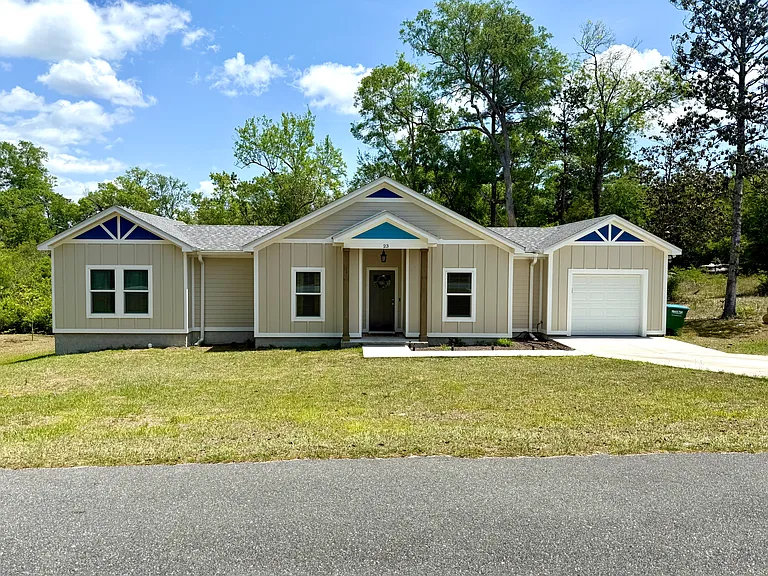 23 Lance Ln — Photo 1
