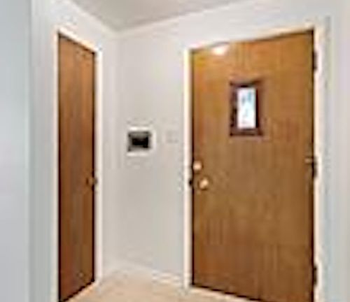 4th image of 2614 S Marion St