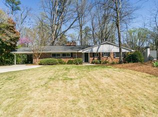6311 Hunting Creek Rd, Sandy Springs, GA 30328
