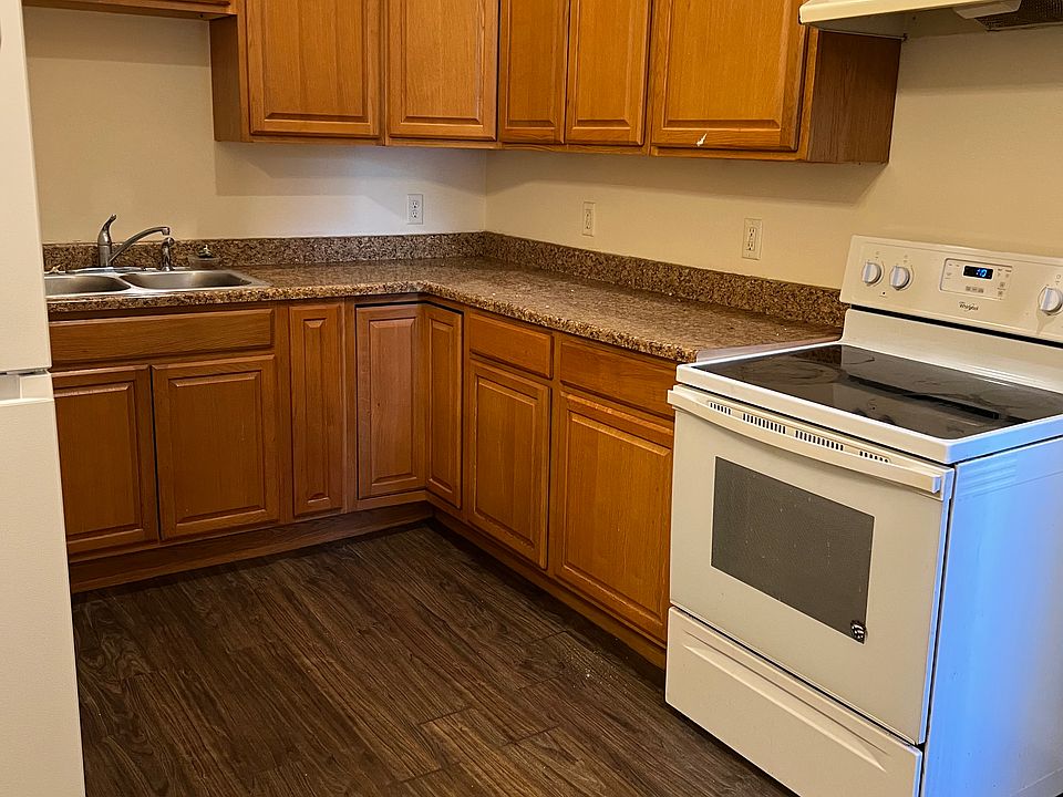 1st image of 117 S Main St #B