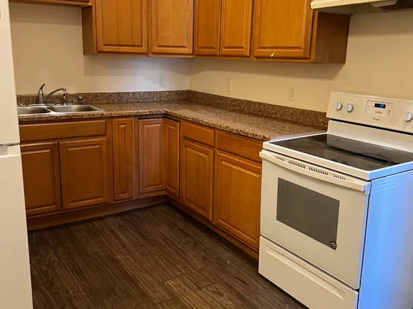 117 S Main St #B, Chambersburg, PA 17201