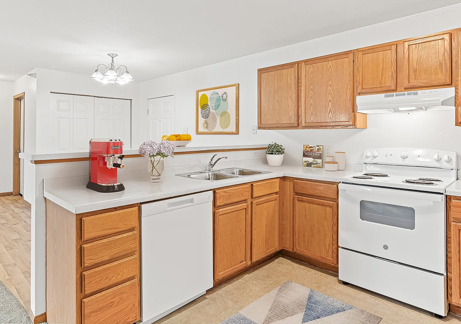 Rum River Apartments — Photo 1