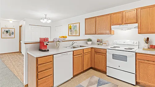 Rum River Apartments Photo 1
