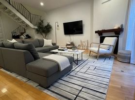 817 10th St, Santa Monica, CA