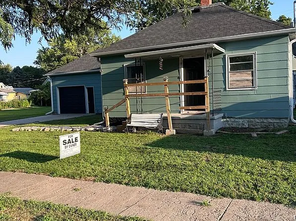 428 S F St, Broken Bow, NE 68822