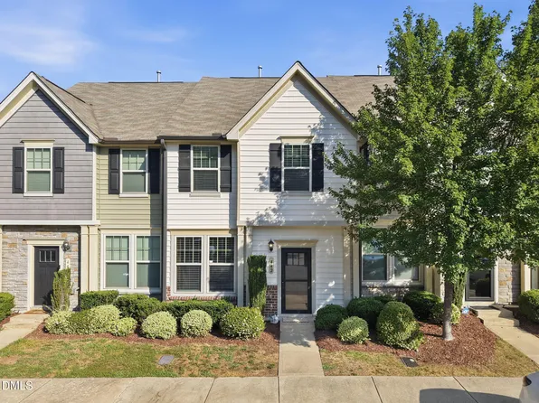 442 Carthage Ct, Durham, NC 27703