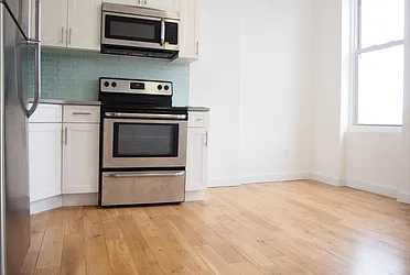 Rented by Evergreen Realty & Investments