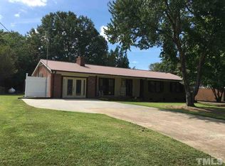 405 Sexton Ave, Zebulon, NC 27597