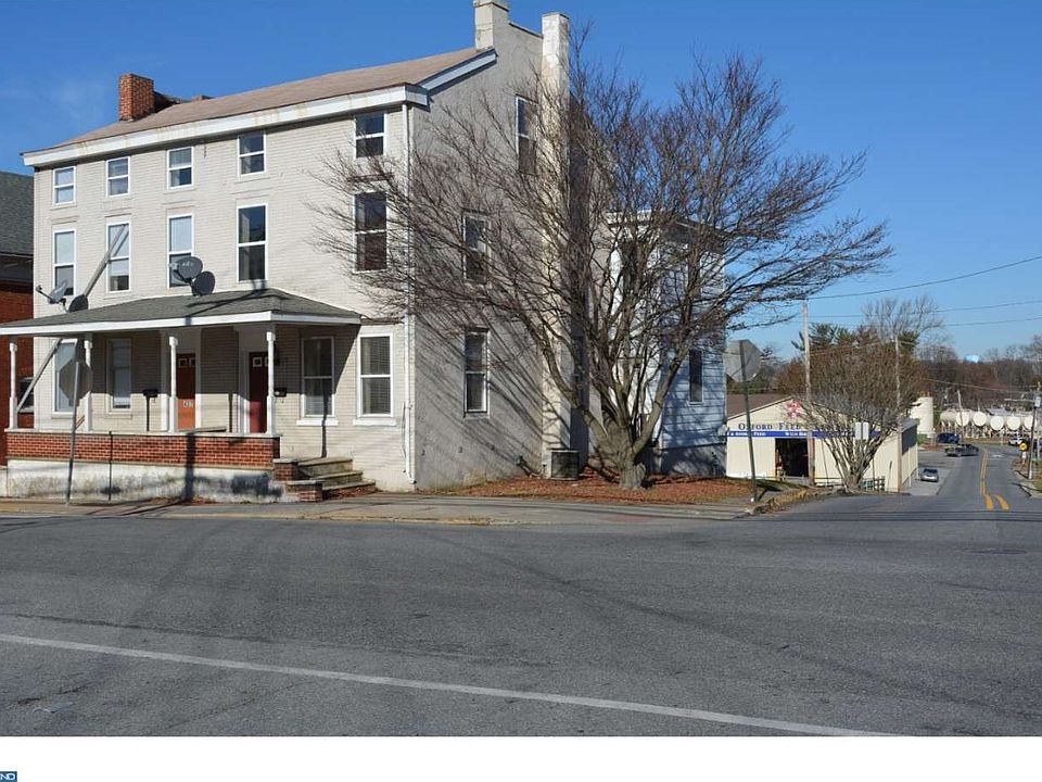 1st image of 439 Market St