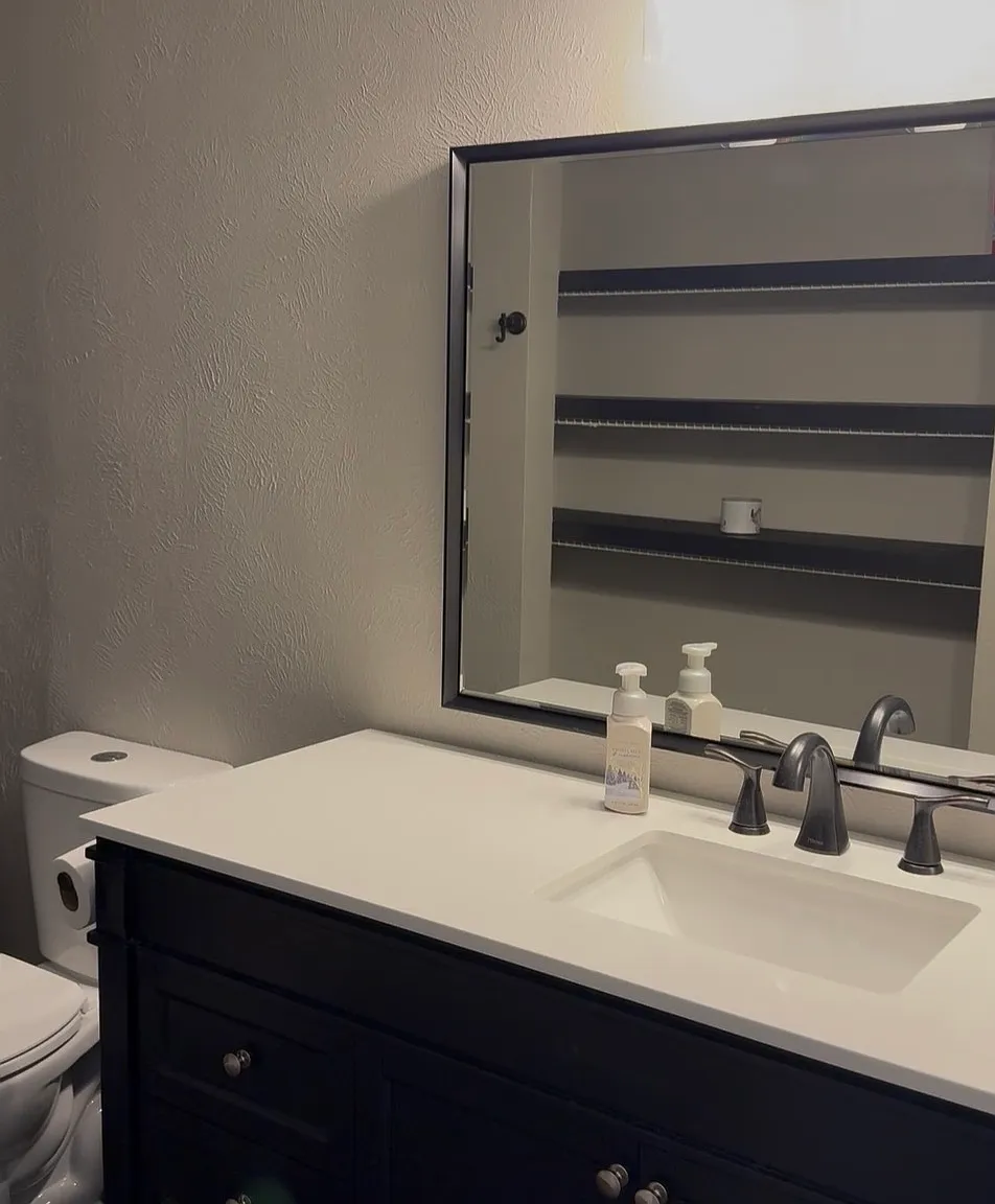 2 bed, 968 sqft, $1,750 — Photo 2