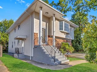 147 S Terrace Pl, Valley Stream, NY 11580