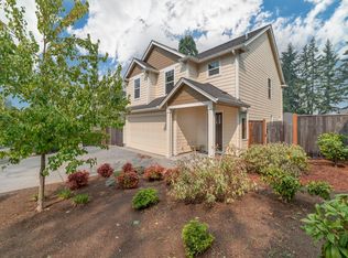 225 S 70th St, Springfield, OR 97478