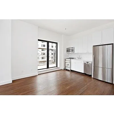 Rented by Mirador Real Estate | media 28