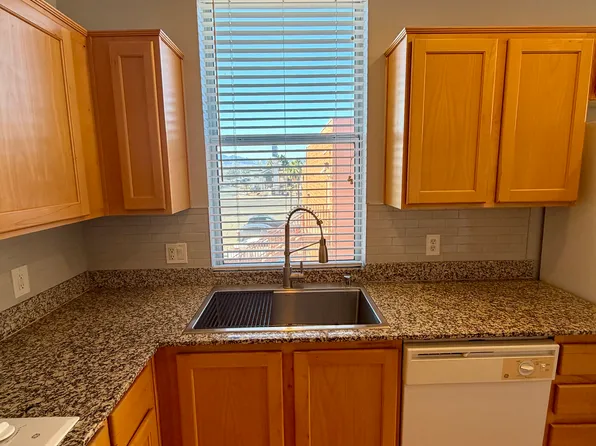 31 E Agate Ave, Las Vegas, NV