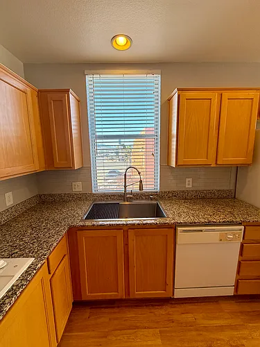 31 E Agate Ave Photo 1