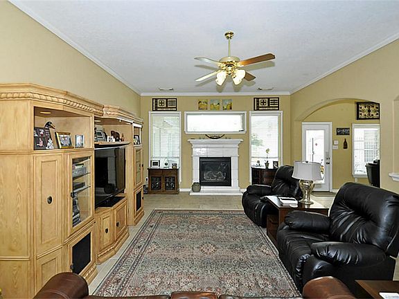 5th image of 4303 Toledo Bend Dr
