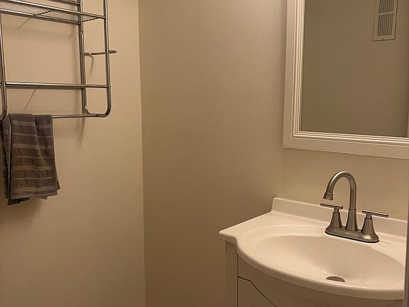 3rd image of 250 181st Dr #1