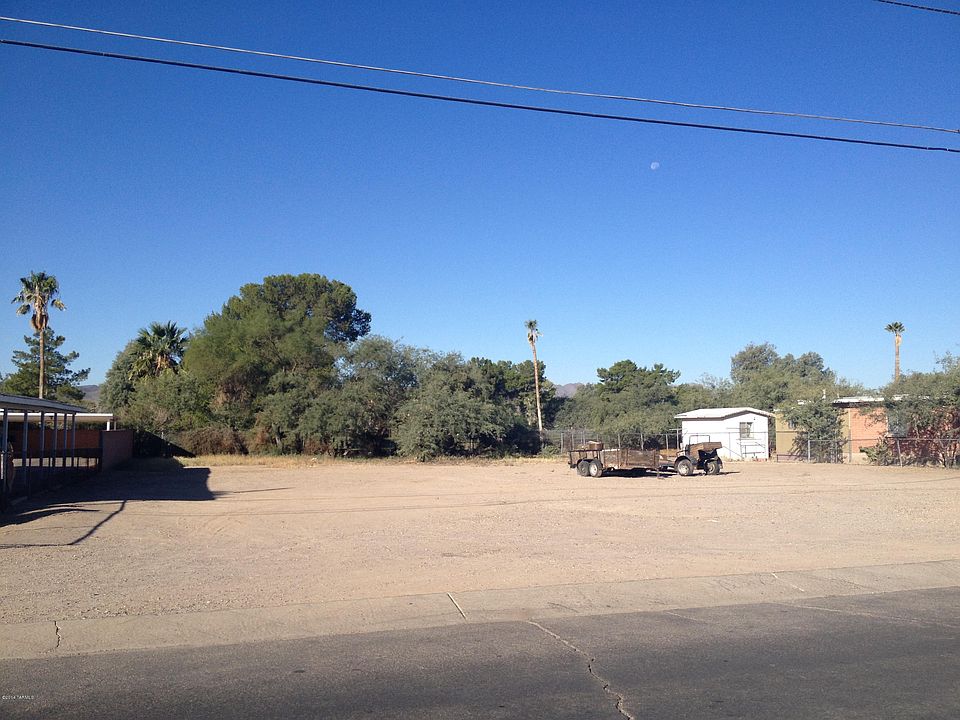 2nd image of Hualpai Rd