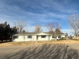 502 E 15th St, Hugoton, KS 67951