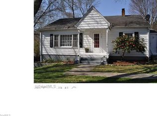 1742 Old Hollow Rd, Walkertown, NC 27051