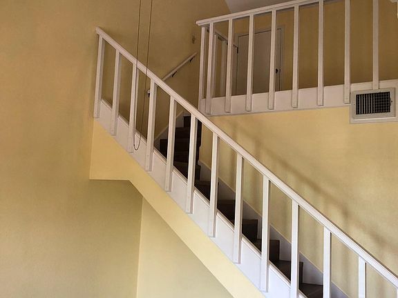 2nd image of 1610 Waterston Ave