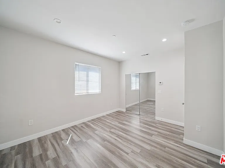 1123 Browning Blvd #1123 — Photo 12
