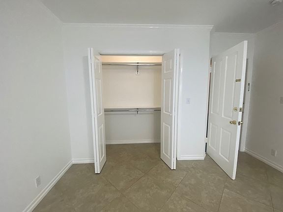 3rd image of 320 California Ave #0