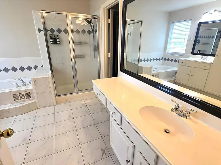 7511 S Linpar Ct — Photo 25