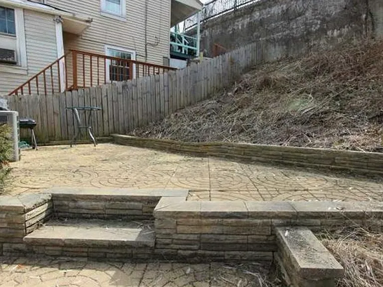 2826 Edwards Way — Photo 10