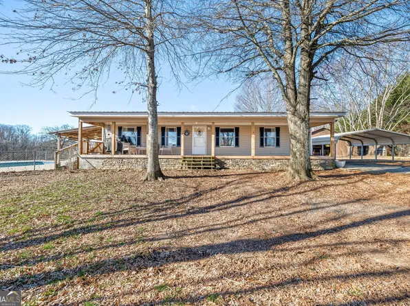 7482 Duncan Bridge Rd, Cleveland, GA 30528