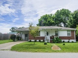 7203 Adams Dr, Fairview, TN 37062