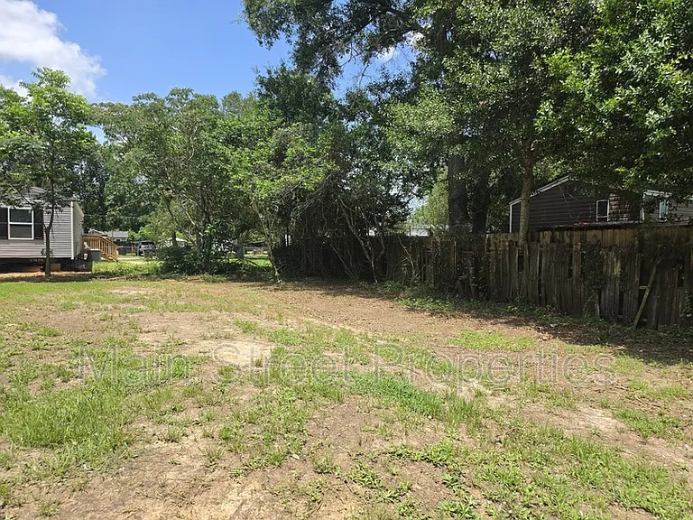 8510 Pond Ave — Photo 18