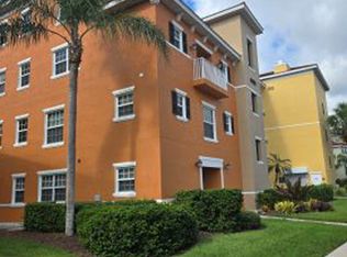 4510 Botanical Place Cir APT 202, Naples, FL 34112