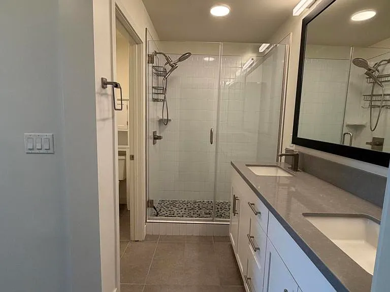 1260 E Thompson Blvd #106 — Photo 15